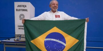 Lula votó en Brasil: “Estaré eternamente agradecido” Lula votó en Brasil: “Estaré eternamente agradecido”