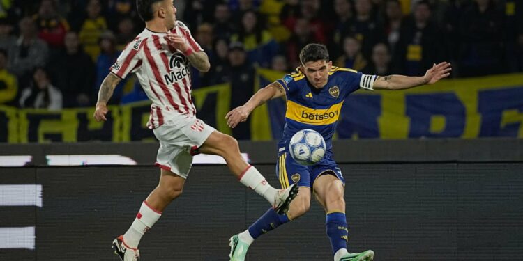 El encuentro fue parejo, con ventaja para Boca por lo hecho en el complemento.