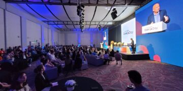 La Jornada Comex 2026 reunirá a especialistas en economía y comercio internacional Contará con conferencias, paneles, experiencias empresariales y espacios de vinculación para analizar los desafíos y oportunidades de los mercados internacionales.