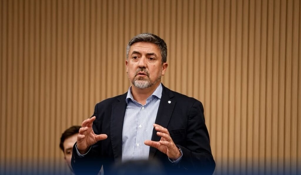 Juan Manuel Aráoz: Es hora de que los abogados del interior ocupemos las sillas donde se discute el poder Juan Manuel Aráoz, secretario de Seguridad de la Provincia y candidato a consejero del Consejo de la Magistratura.