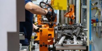 La industria utilizó el 58,5% de su capacidad instalada en agosto
