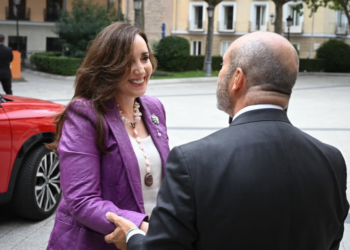 La vicepresidenta Victoria Villarruel viajó a España.