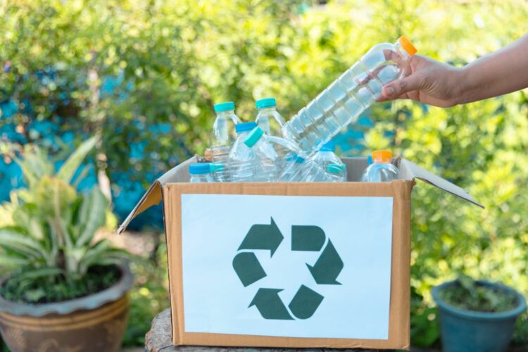 Lanzan un manual para valorizar residuos urbanos y promover el reciclaje Lanzan un manual para valorizar residuos urbanos y promover el reciclaje