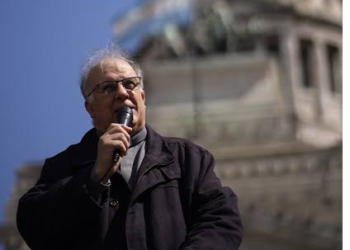 Cura Pablo Morelo: “Este Gobierno no desarrolló ninguna política positiva” para el sector