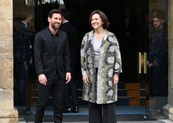 Furor por Messi: llegó a España para recibir el Premio Princesa de Asturias Lionel Messi en España.