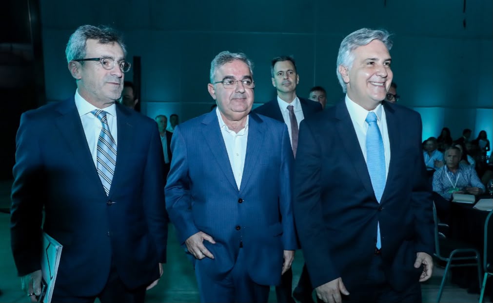Llaryora reclamó un RIGI para la industria: Sin pymes no hay macro que aguante
