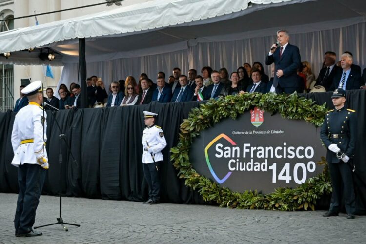 San Francisco celebró su cumpleaños 140, con la presencia del gobernador