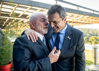 Lula agradeció a Massa, Fernández y Duhalde por sus felicitaciones tras la victoria