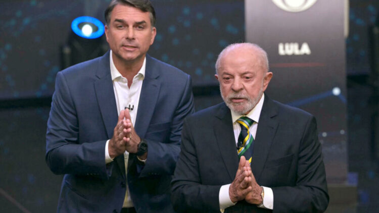 Lula y Bolsonaro llevaron la pelea electoral al límite en su primer debate Lula y Bolsonaro, cara a cara en una elección polarizada.