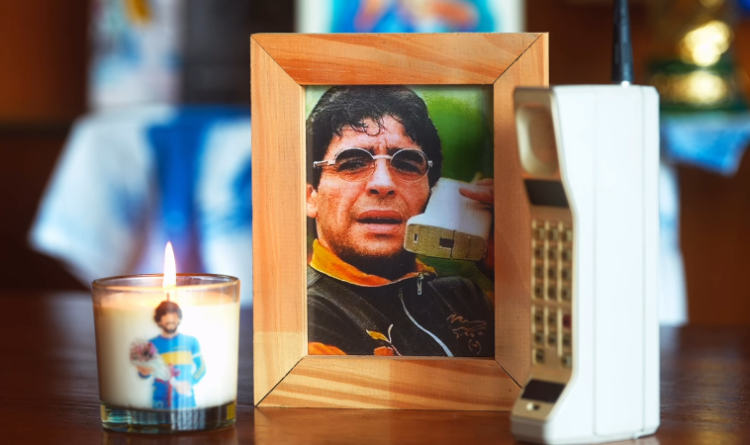 Homenaje a Diego Armando Maradona.