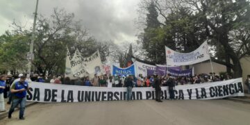 Arranca la Quinta Marcha Federal Universitaria Arranca la Quinta Marcha Federal Universitaria
