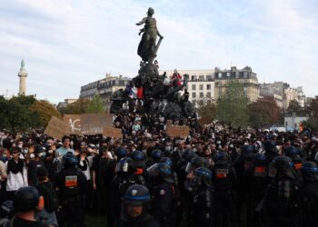 Cientos de miles de personas participaron de las protestas estudiantiles en Francia