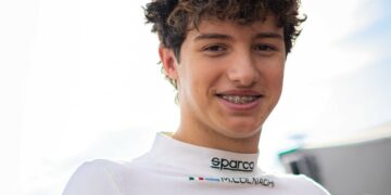 Mattia Colnaghi renueva sus ilusiones en la Fórmula 3: cambia de equipo y se sube al campeón Mattia Colnaghi renueva sus ilusiones en la Fórmula 3: cambia de equipo y se sube al campeón