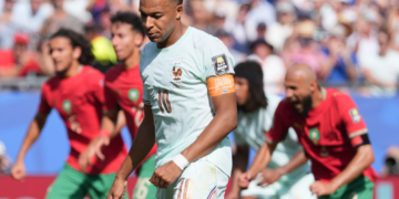 Mbappé pidió disculpas al pueblo chino.