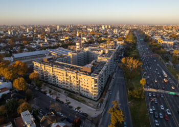 Grupo Ecipsa entregó una nueva etapa del megaproyecto residencial en Villa Devoto Grupo Ecipsa entregó una nueva etapa del megaproyecto residencial en Villa Devoto
