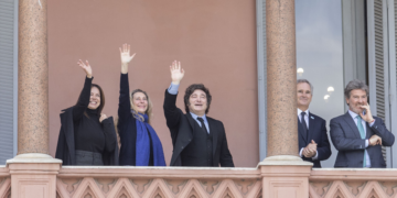 Milei pidió cerrar filas con el plan económico, aunque Bullrich se diferencia