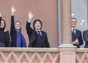 Milei pidió cerrar filas con el plan económico, pero Bullrich se diferencia
