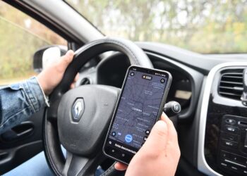 Apps de transporte en Córdoba: proponen multar a las plataformas por viajes sin habilitación Apps de transporte en Córdoba: proponen multar a las plataformas por viajes sin habilitación