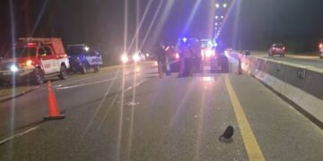 Murió un joven de 23 años al caer de su moto