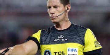 Nicolás Ramírez, el árbitro del clásico Boca - River.