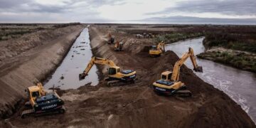 Avanzan las obras de mantenimiento, readecuación y ordenamiento de la infraestructura hídrica