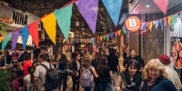 Por las condiciones climáticas, reprograman La Noche de las Galerías y las Peatonales Por las condiciones climáticas, reprograman La Noche de las Galerías y las Peatonales