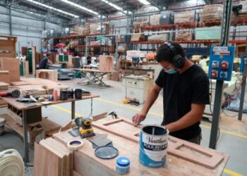 Se perdieron más de 181.000 empleos y cerraron 31.000 empresas desde fines de 2023 Se perdieron más de 181.000 empleos y cerraron 31.000 empresas desde fines de 2023