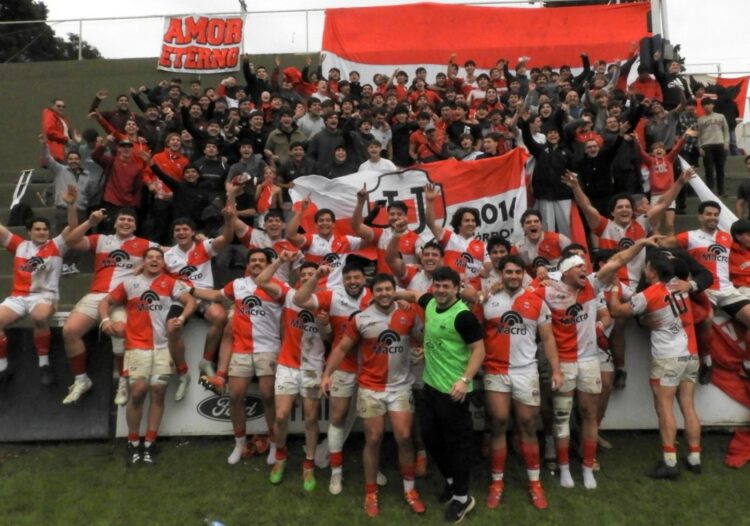 Tala aseguró el primer puesto y la carrera hacia las semifinales quedó al rojo vivo Universitario sorprendió a La Tablada de visitante y se metió en los cuartos de final. Foto @konyfotos