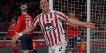 Instituto se impone por 2-1 ante Independiente y sostiene el liderazgo