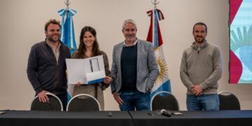 La Provincia ampliará la red de agua potable con 15,6 kilómetros de nuevas cañerías La Provincia ampliará la red de agua potable con 15,6 kilómetros de nuevas cañerías
