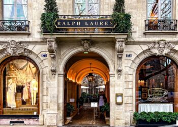 Ralph Lauren: el responsable de que la ilusión de pertenecer esté al alcance de una vidriera