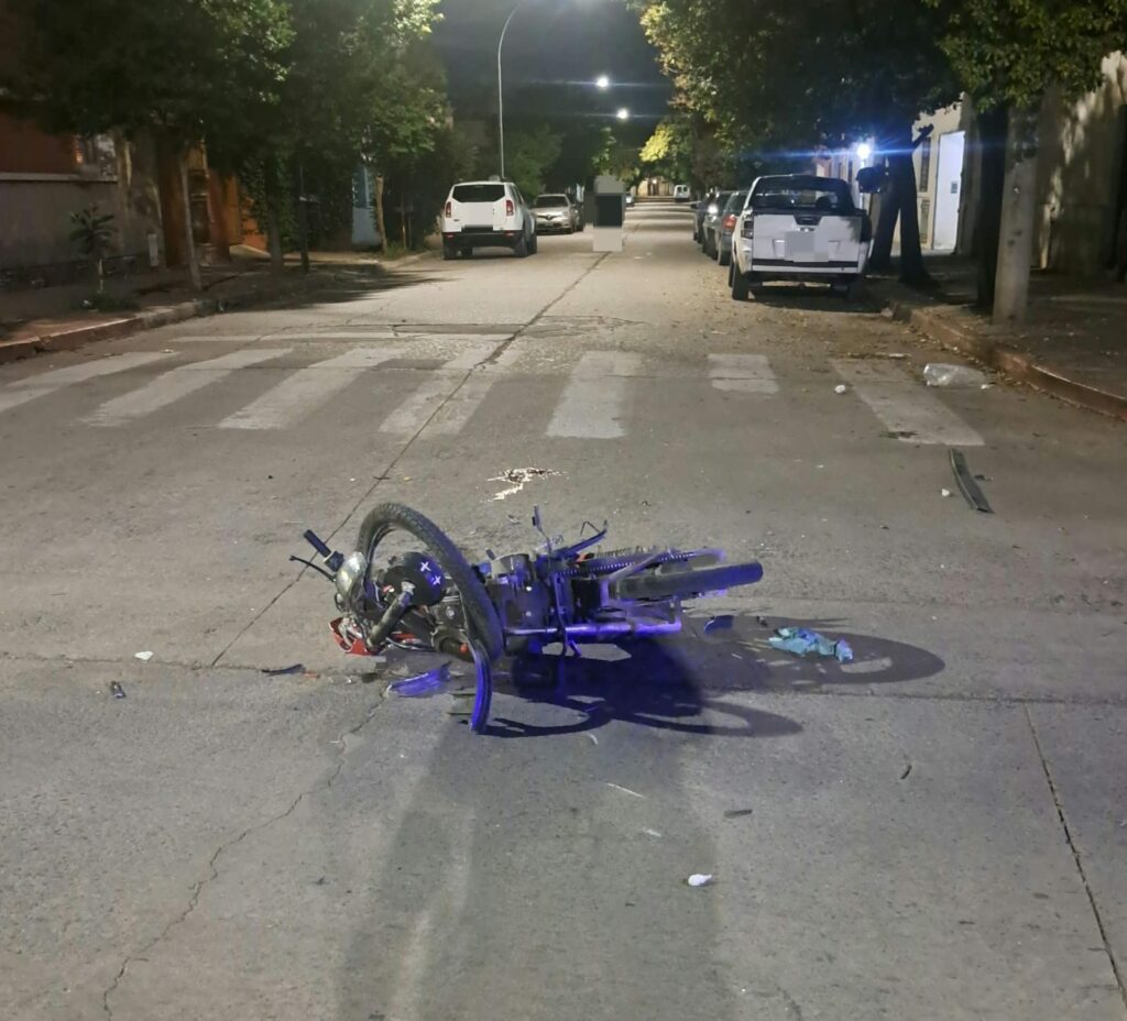 Tragedia vial: murió un motociclista de 25 años