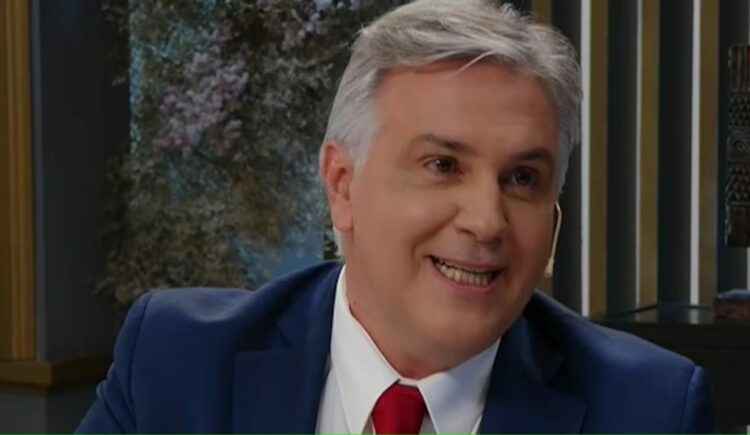 Martín Llaryora advirtió que las provincias absorben buena parte del impacto social del ajuste nacional y reclamó medidas para proteger el empleo, las pymes y los servicios esenciales. Además, ratificó que Córdoba sostendrá la inversión en infraestructura y educación.