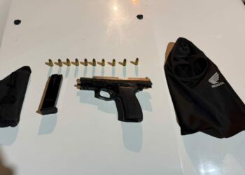 Detuvieron a un hombre y le secuestraron una pistola 9 milímetros y un pasamontañas
