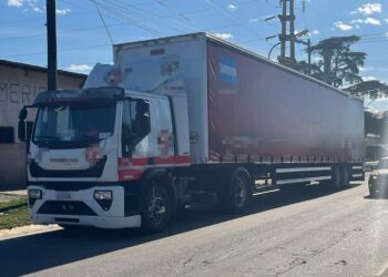 Murió un motociclista de 26 años tras chocar contra un camión