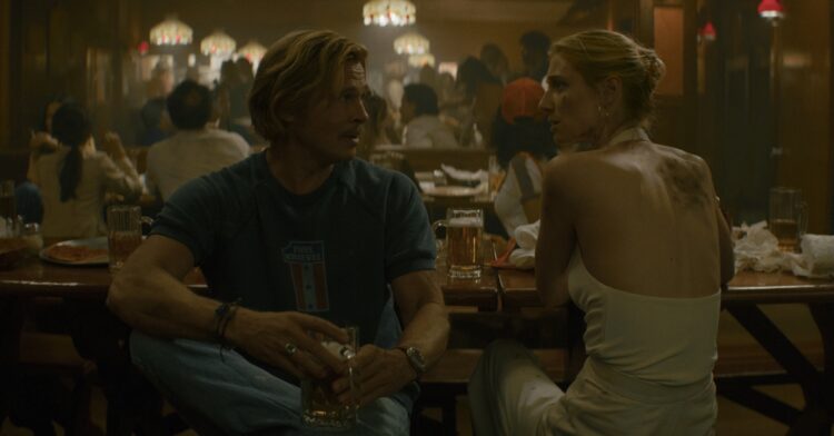 Brad Pitt retoma su papel de Cliff Booth en la nueva película de David Fincher La película transcurre a fines de los años 70, ocho años después de los acontecimientos de Érase una vez en Hollywood (Netflix).