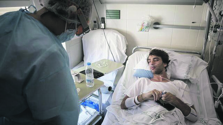 Cada vez más jóvenes sin cobertura médica por la pérdida de empleo formal