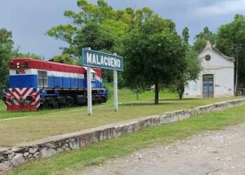 Murió un hombre de 36 años tras volcar con su camioneta en un camino rural