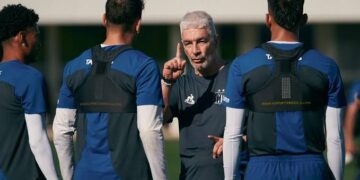 De Felippe mueve piezas en Talleres: los cambios que prepara para recibir a Defensa Talleres