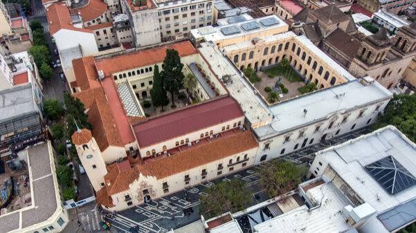 Ingreso al Monserrat 2027: abren la inscripción para 240 vacantes El examen de ingreso presencial se tomará el 1.º de diciembre de 2026 en la sede histórica del colegio