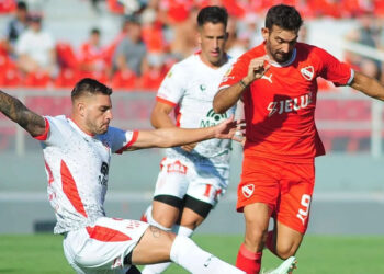 Instituto visita a Independiente con un cambio obligado en defensa