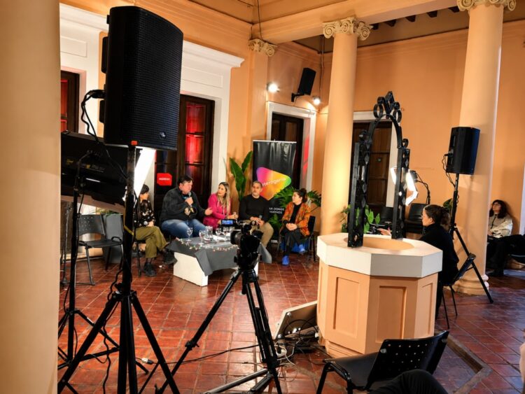 “La Escena Infinita” dedica su próxima tertulia a la gastronomía de Córdoba El encuentro combina radio abierta, conversación e intervenciones artísticas, con la participación de referentes de distintas disciplinas y del público.