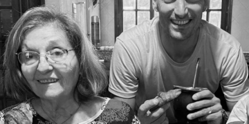 Lionel Scaloni y su madre.