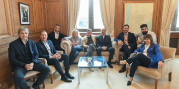 El Gobierno vuelve a reunir a la mesa política y despliega una agenda de gestión ministerial La mesa política en Casa Rosada.