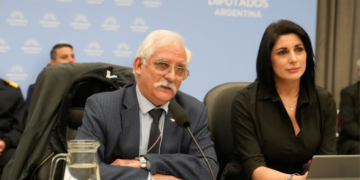 Plenario de Defensa Nacional, Legislación Penal, Relaciones Exteriores y Culto en Diputados.