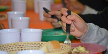 Comedores y merenderos al límite por el aumento de la demanda alimentaria