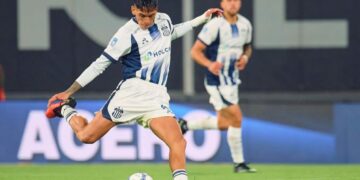 Talleres empató con Independiente y sigue último en la Zona A