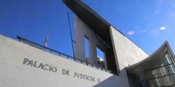Bomberos abreviados… y condenados