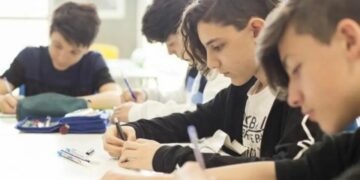 Solo 19 de cada 100 adolescentes argentinos llegan a los 15 años con aprendizajes básicos y sin repetir